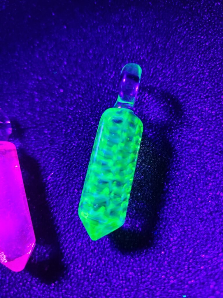 Glowing Green Borogem