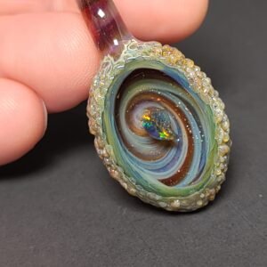 Boro Geode Pendant o1